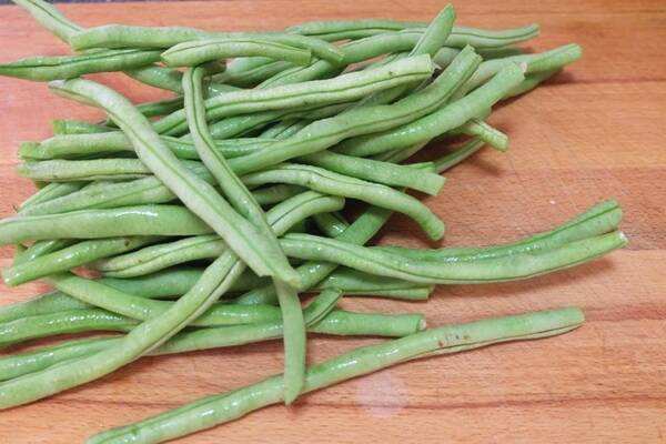四季豆凍傷了還能吃嗎 四季豆發(fā)芽了還能吃嗎 四季豆凍傷了還能吃嗎 四季豆發(fā)芽了還能吃嗎