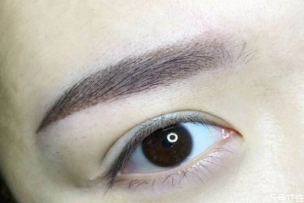 紋眉的過程是怎樣的 紋眉的基礎介紹 紋眉的過程是怎樣的 紋眉的基礎介紹
