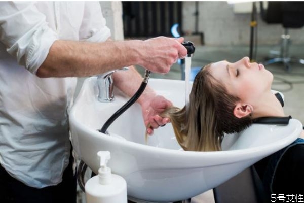 控油去屑洗發(fā)水哪個(gè)牌子好 控油去屑洗發(fā)水推薦 控油去屑洗發(fā)水哪個(gè)牌子好 控油去屑洗發(fā)水推薦