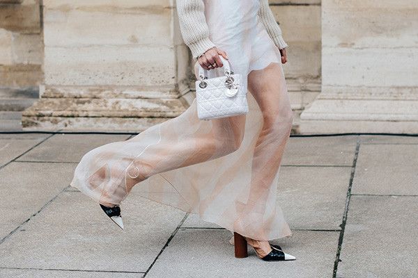 白色包包染色了怎么辦 白色包包有劃痕怎么辦 白色包包染色了怎么辦 白色包包有劃痕怎么辦