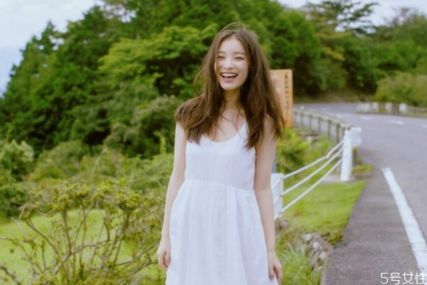 女生說(shuō)沒(méi)事是什么意思 女生說(shuō)沒(méi)事該回什么 女生說(shuō)沒(méi)事是什么意思 女生說(shuō)沒(méi)事該回什么