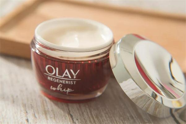 olay空氣霜白天用還是晚上用 olay空氣霜怎么打開 olay空氣霜白天用還是晚上用 olay空氣霜怎么打開