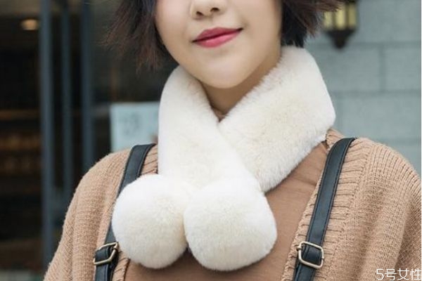 兔毛圍巾應(yīng)該怎么清洗呢 兔毛圍巾清洗要注意什么呢 兔毛圍巾應(yīng)該怎么清洗呢 兔毛圍巾清洗要注意什么呢