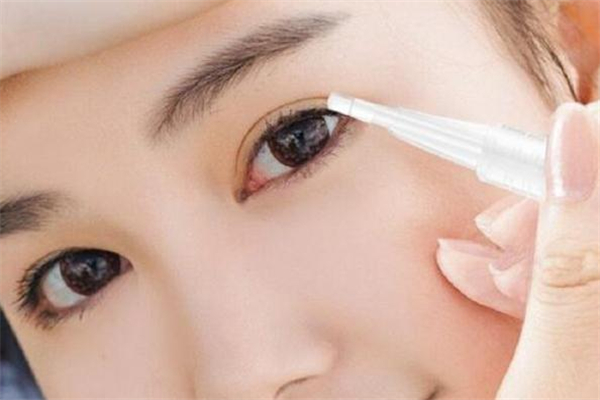 雙眼皮定型霜怎么用 雙眼皮定型霜怎么卸 雙眼皮定型霜怎么用 雙眼皮定型霜怎么卸
