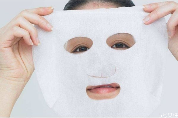 冬天面膜太冷了怎么辦 冬季敷面膜的注意事項 冬天面膜太冷了怎么辦 冬季敷面膜的注意事項