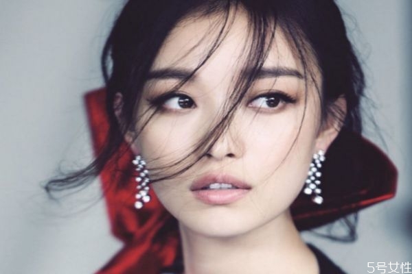 女生剛分手會(huì)談戀愛嗎 女生分手后多久可以追 女生剛分手會(huì)談戀愛嗎 女生分手后多久可以追