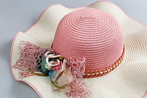 什么帽子清洗后容易變形 帽子怎么洗不容易變形 什么帽子清洗后容易變形 帽子怎么洗不容易變形