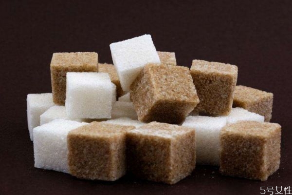 吃糖會(huì)牙齒松動(dòng)嗎 吃糖的害處有什么呢