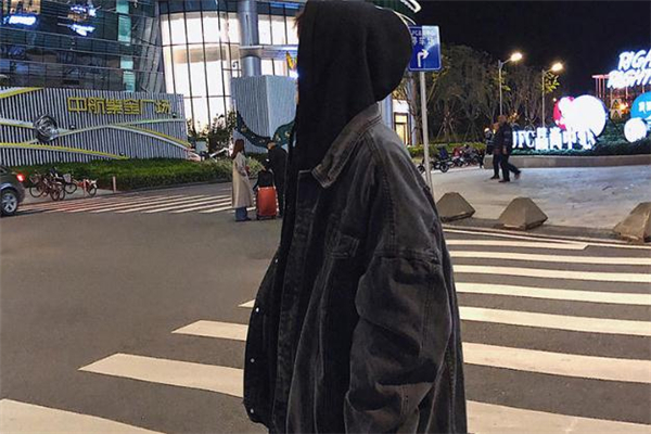 港風(fēng)穿搭有什么特點(diǎn) 男生港風(fēng)穿搭圖片