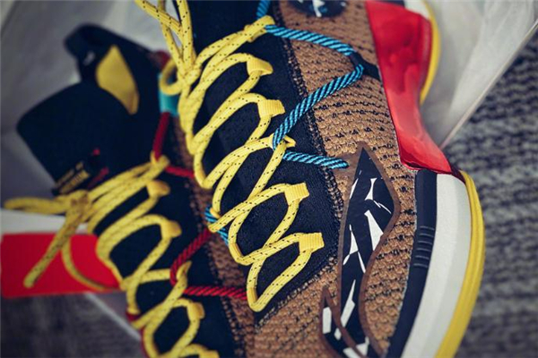 李寧閃擊6舒克貝塔配色開箱測評 閃擊6舒克和貝塔在哪買 李寧閃擊6舒克貝塔配色開箱測評 閃擊6舒克和貝塔在哪買