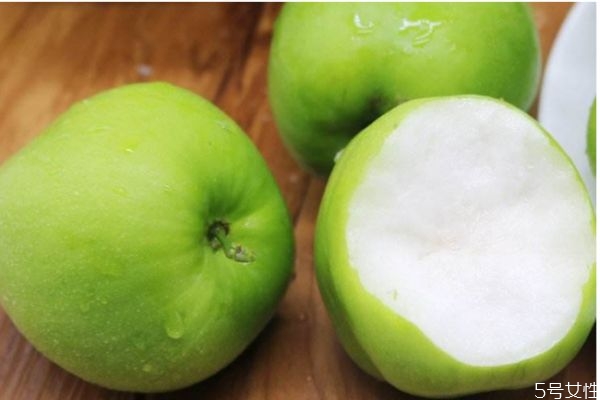 青棗有什么營(yíng)養(yǎng)價(jià)值呢 吃青棗有什么好處呢 青棗有什么營(yíng)養(yǎng)價(jià)值呢 吃青棗有什么好處呢