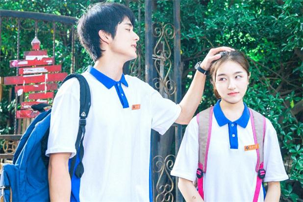 女生說牙疼怎么回復(fù) 女生說牙疼怎么安慰她 女生說牙疼怎么回復(fù) 女生說牙疼怎么安慰她