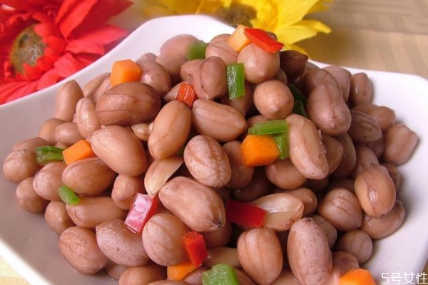 花生米的營養(yǎng)價值有什么呢 吃花生米有什么好處呢 花生米的營養(yǎng)價值有什么呢 吃花生米有什么好處呢