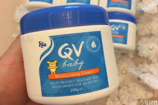 澳洲qv面霜新生兒可以用嗎 澳洲qv面霜當(dāng)?shù)囟嗌馘X(qián)