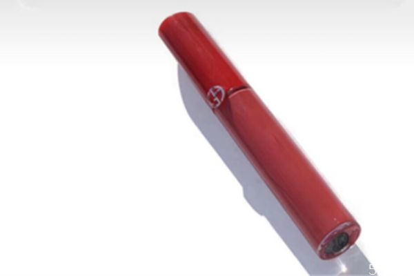 阿瑪尼405和999的區(qū)別是什么 阿瑪尼400和405哪個(gè)好看 阿瑪尼405和999的區(qū)別是什么 阿瑪尼400和405哪個(gè)好看