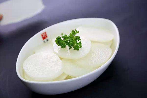 冬季吃白蘿卜有什么好處 白蘿卜搭配什么菜吃好 冬季吃白蘿卜有什么好處 白蘿卜搭配什么菜吃好