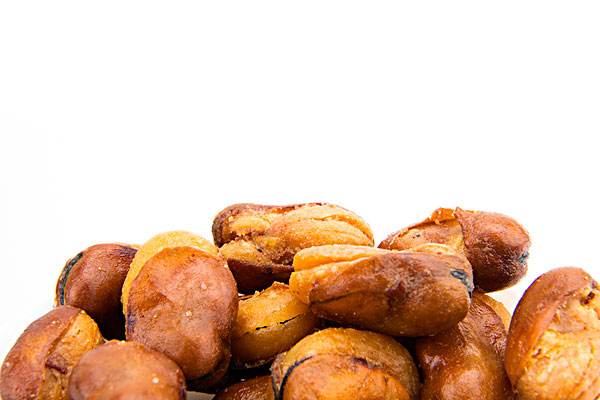 油炸蠶豆怎么做好吃 油炸蠶豆熱量高嗎 油炸蠶豆怎么做好吃 油炸蠶豆熱量高嗎