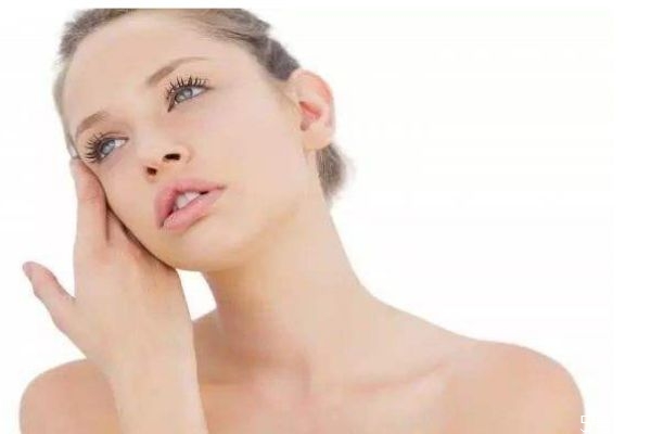 拍打皮膚有什么作用呢 拍打皮膚的方法有什么呢 拍打皮膚有什么作用呢 拍打皮膚的方法有什么呢