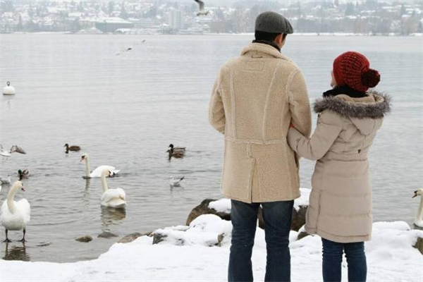 新歡和舊愛該如何選擇 你會選擇新歡還是舊愛 新歡和舊愛該如何選擇 你會選擇新歡還是舊愛