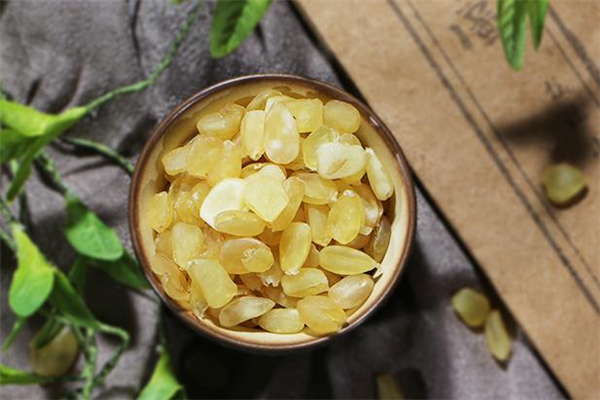 產婦可以吃皂角米嗎 產婦吃皂角米有什么好處 產婦可以吃皂角米嗎 產婦吃皂角米有什么好處