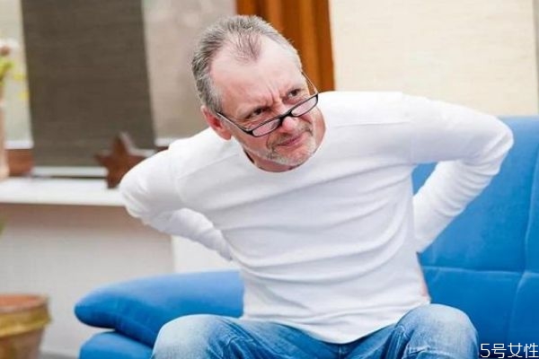 什么是骨髓瘤呢 骨髓瘤嚴(yán)重嗎 什么是骨髓瘤呢 骨髓瘤嚴(yán)重嗎