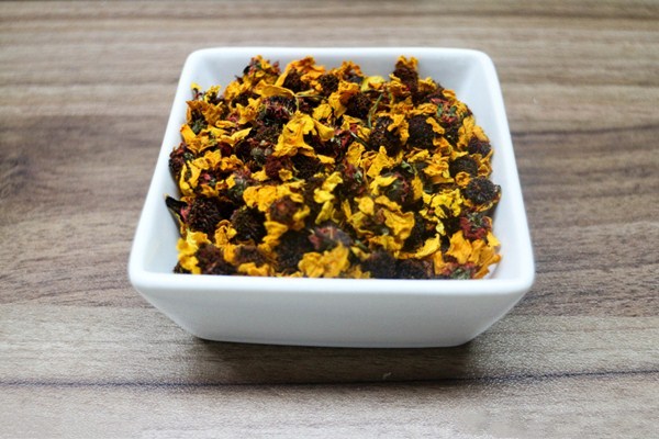 雪菊能和玫瑰花一起喝嗎 哪些人不適合喝玫瑰花菊花茶 雪菊能和玫瑰花一起喝嗎 哪些人不適合喝玫瑰花菊花茶