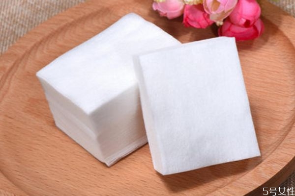 化妝棉的主要作用有什么呢 如何選擇化妝棉呢 化妝棉的主要作用有什么呢 如何選擇化妝棉呢