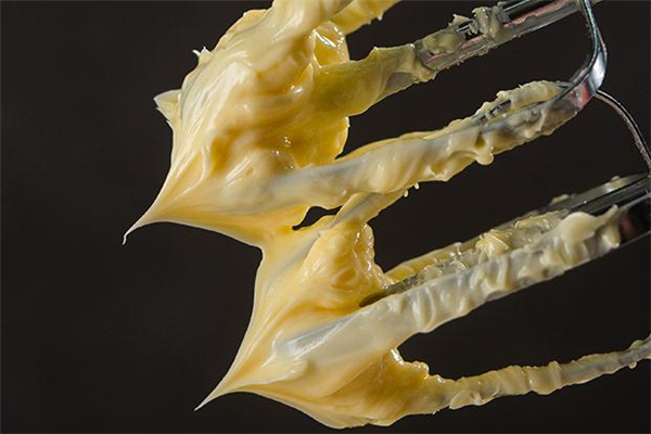 黃油和酥油一樣嗎 黃油和酥油的區(qū)別 黃油和酥油一樣嗎 黃油和酥油的區(qū)別