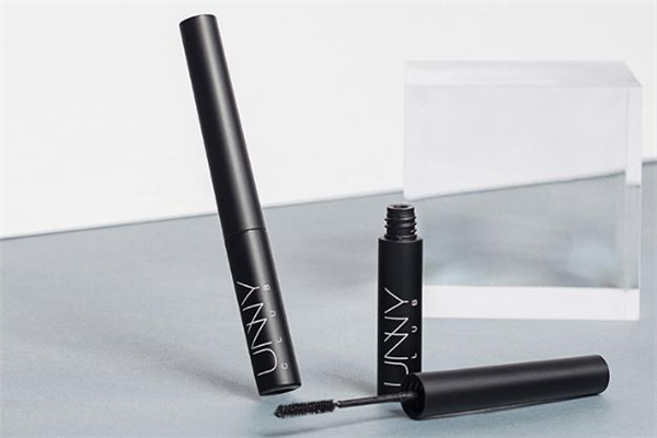 unny睫毛膏怎么樣 unny睫毛膏纖長(zhǎng)的還是卷翹的好 unny睫毛膏怎么樣 unny睫毛膏纖長(zhǎng)的還是卷翹的好
