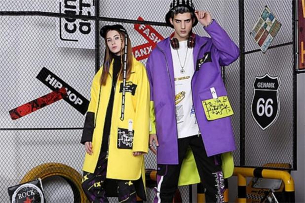 男生穿什么風衣好看 男生風衣穿搭圖片