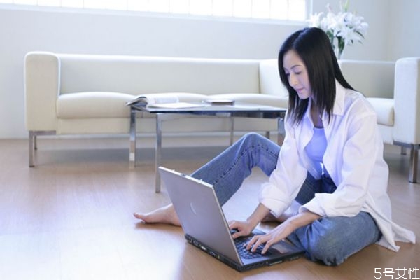 網(wǎng)上怎么撩妹 網(wǎng)上怎么撩妹比較自然 網(wǎng)上怎么撩妹 網(wǎng)上怎么撩妹比較自然