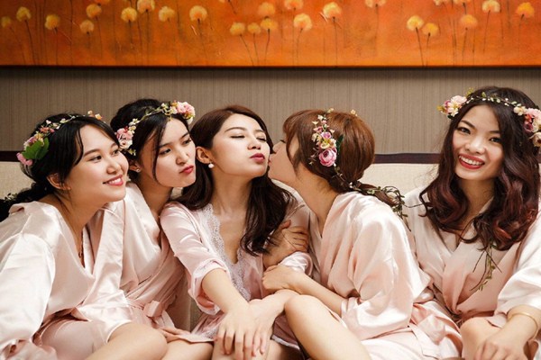 晨袍有哪些款式 晨袍可以當睡衣穿嗎 晨袍有哪些款式 晨袍可以當睡衣穿嗎