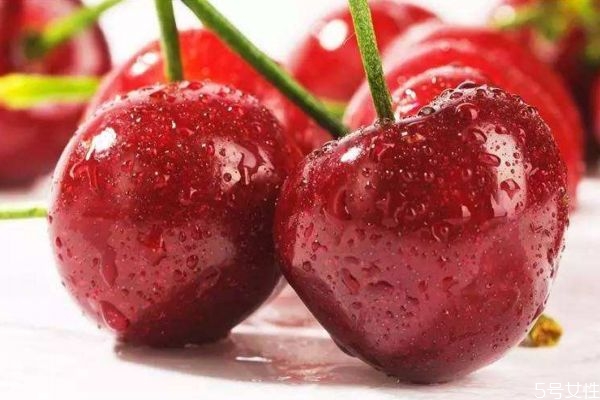 櫻桃的存儲時間是多久呢 櫻桃應(yīng)該怎么存放呢 櫻桃的存儲時間是多久呢 櫻桃應(yīng)該怎么存放呢