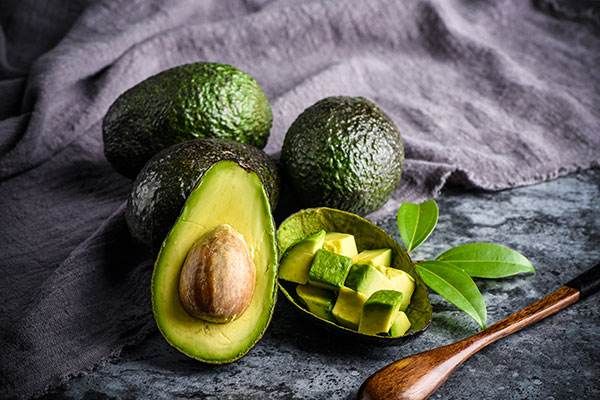 小孩便秘可以吃牛油果嗎 牛油果怎么給寶寶吃 小孩便秘可以吃牛油果嗎 牛油果怎么給寶寶吃