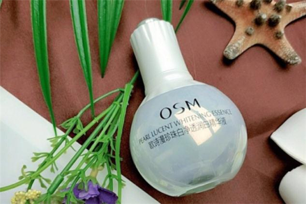 歐詩漫小白燈成分 歐詩漫小白燈白天用還是晚上用好 歐詩漫小白燈成分 歐詩漫小白燈白天用還是晚上用好