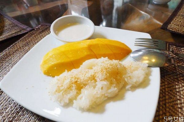 芒果糯米飯是哪來的特產(chǎn)呢 芒果糯米飯?jiān)趺醋瞿? alt=