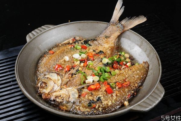 什么是武昌魚呢 武昌魚有什么營(yíng)養(yǎng)價(jià)值呢 什么是武昌魚呢 武昌魚有什么營(yíng)養(yǎng)價(jià)值呢