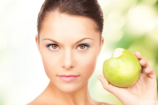 粉刺的種類有什么呢 如何區(qū)別粉刺呢 粉刺的種類有什么呢 如何區(qū)別粉刺呢