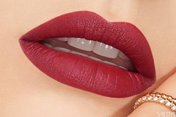 完美日記大都會(huì)c04試色 完美日記大都會(huì)聯(lián)名c04 完美日記大都會(huì)c04試色 完美日記大都會(huì)聯(lián)名c04