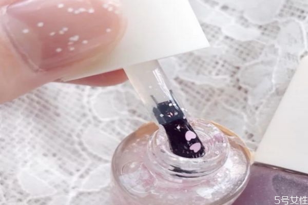 悅詩風吟指甲油什么顏色好看 悅詩風吟指甲油人氣推薦 悅詩風吟指甲油什么顏色好看 悅詩風吟指甲油人氣推薦