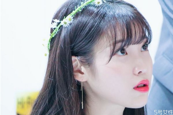 怎樣忘記曾經(jīng)深?lèi)?ài)過(guò)的人 深?lèi)?ài)的人多久可以忘記