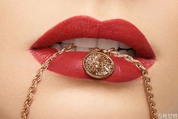 完美日記大都會c03試色 完美日記大都會聯(lián)名c03 完美日記大都會c03試色 完美日記大都會聯(lián)名c03