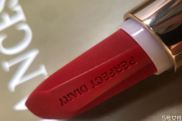 完美日記大都會c03試色 完美日記大都會聯(lián)名c03 完美日記大都會c03試色 完美日記大都會聯(lián)名c03