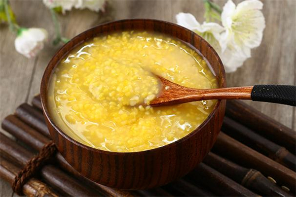 玉米粥煮多久能熟 玉米和什么一起煮粥最好 玉米粥煮多久能熟 玉米和什么一起煮粥最好