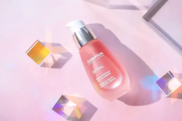 拍婚紗照一定要用安瓶嗎 拍婚紗照時安瓶怎么用 拍婚紗照一定要用安瓶嗎 拍婚紗照時安瓶怎么用