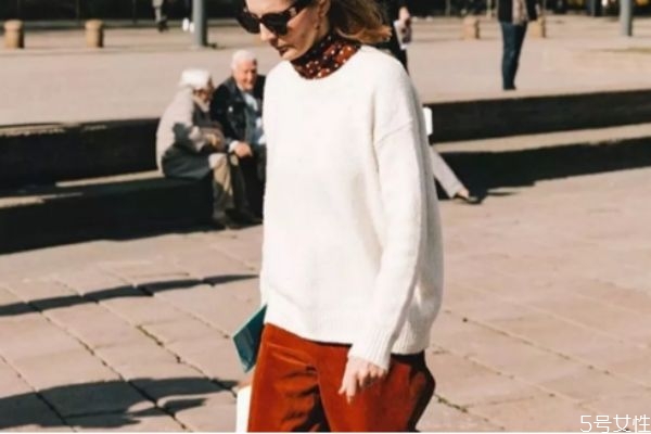 毛衣能用洗衣機(jī)洗嗎 毛衣能放洗衣機(jī)脫水嗎 毛衣能用洗衣機(jī)洗嗎 毛衣能放洗衣機(jī)脫水嗎