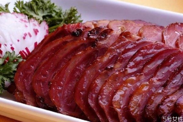 吃馬肉上火嗎 什么人不能吃馬肉嗎 吃馬肉上火嗎 什么人不能吃馬肉嗎