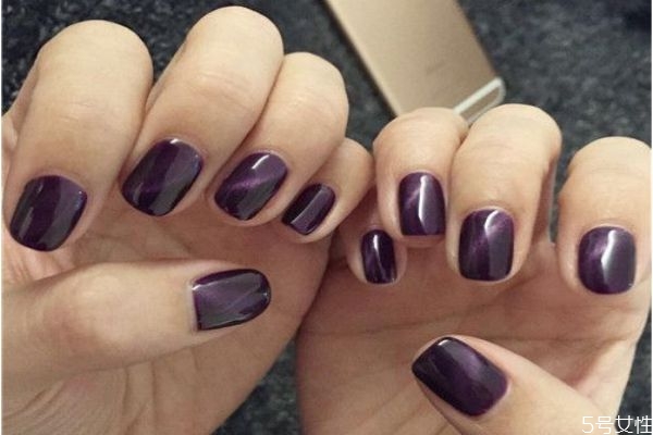 貓眼石美甲的做法是什么 貓眼石美甲多少錢 貓眼石美甲的做法是什么 貓眼石美甲多少錢