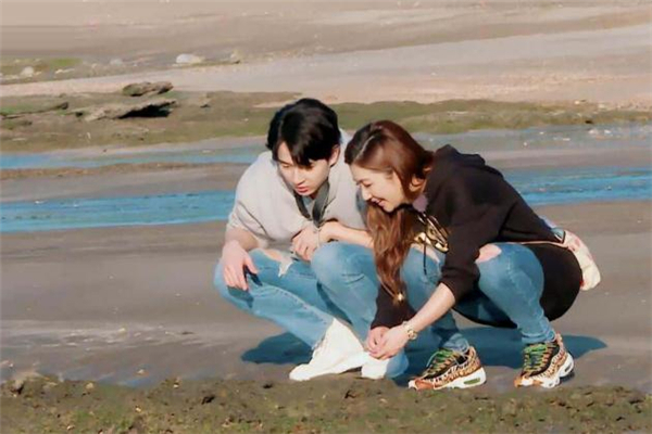 初戀和前任哪一個(gè)更難忘 為什么初戀比前任更難忘 初戀和前任哪一個(gè)更難忘 為什么初戀比前任更難忘