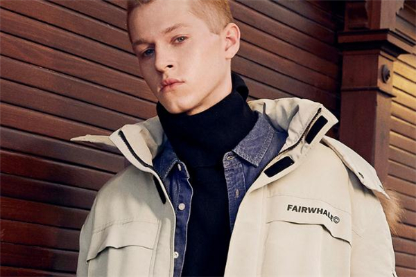 微胖男生怎么搭配不臃腫 微胖男生冬季顯瘦穿搭 微胖男生怎么搭配不臃腫 微胖男生冬季顯瘦穿搭